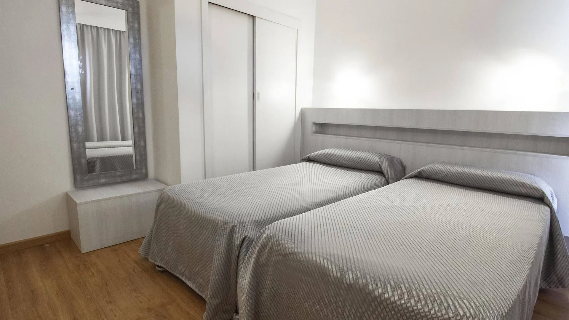 Aparthotel Apartamentos Sol Y Vera Magaluf